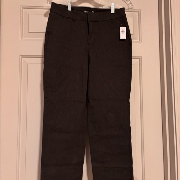 Ladies Old Navy Pixie High Rise Secret Slim Pockets - Brand New Size 4P - Picture 1 of 5